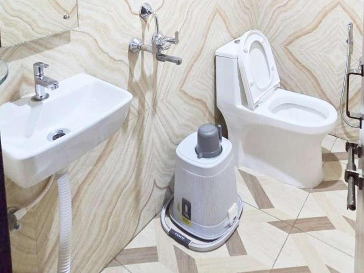 Hotel Skyland Варангал Екстериор снимка