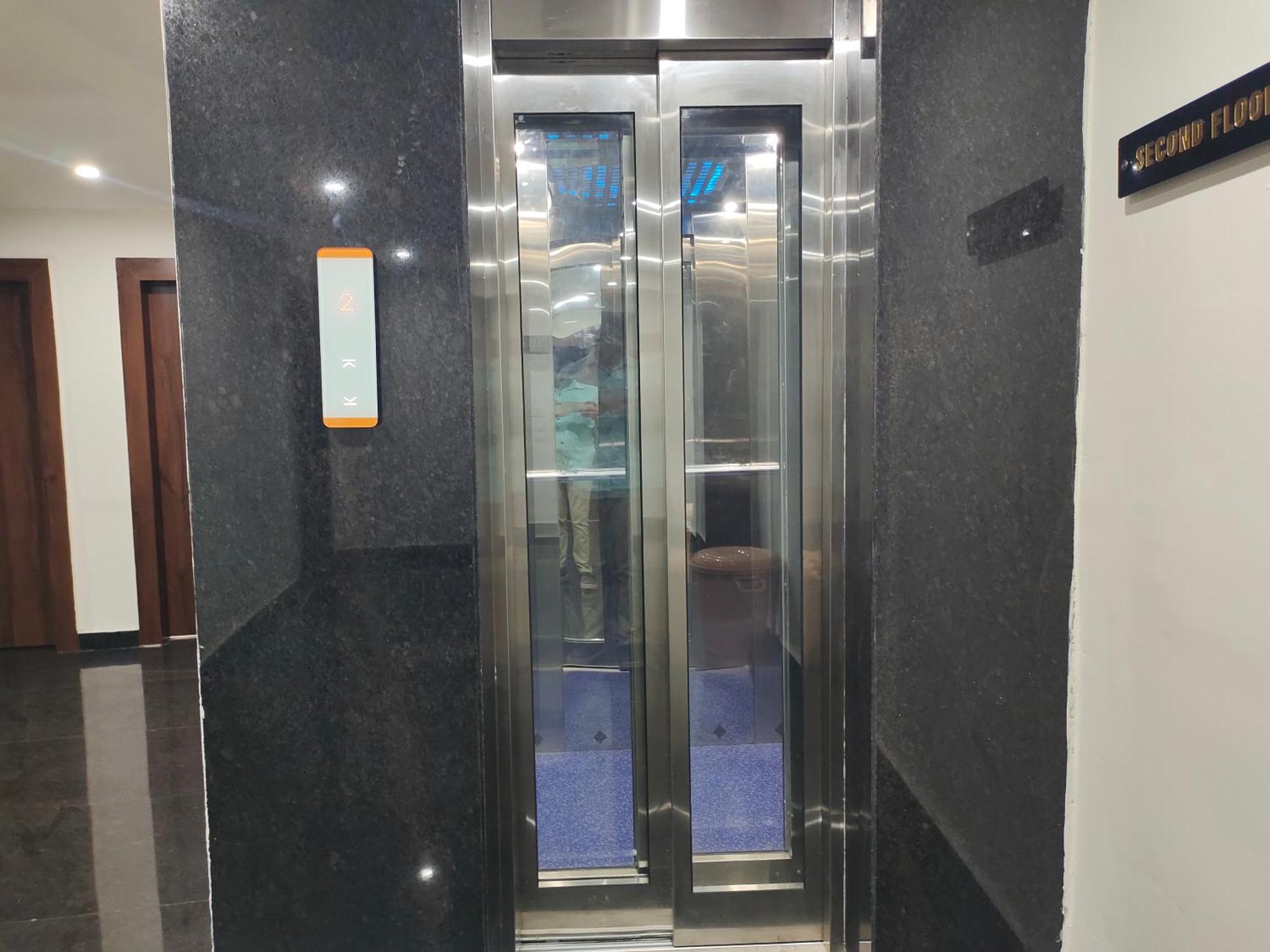 Hotel Skyland Варангал Екстериор снимка