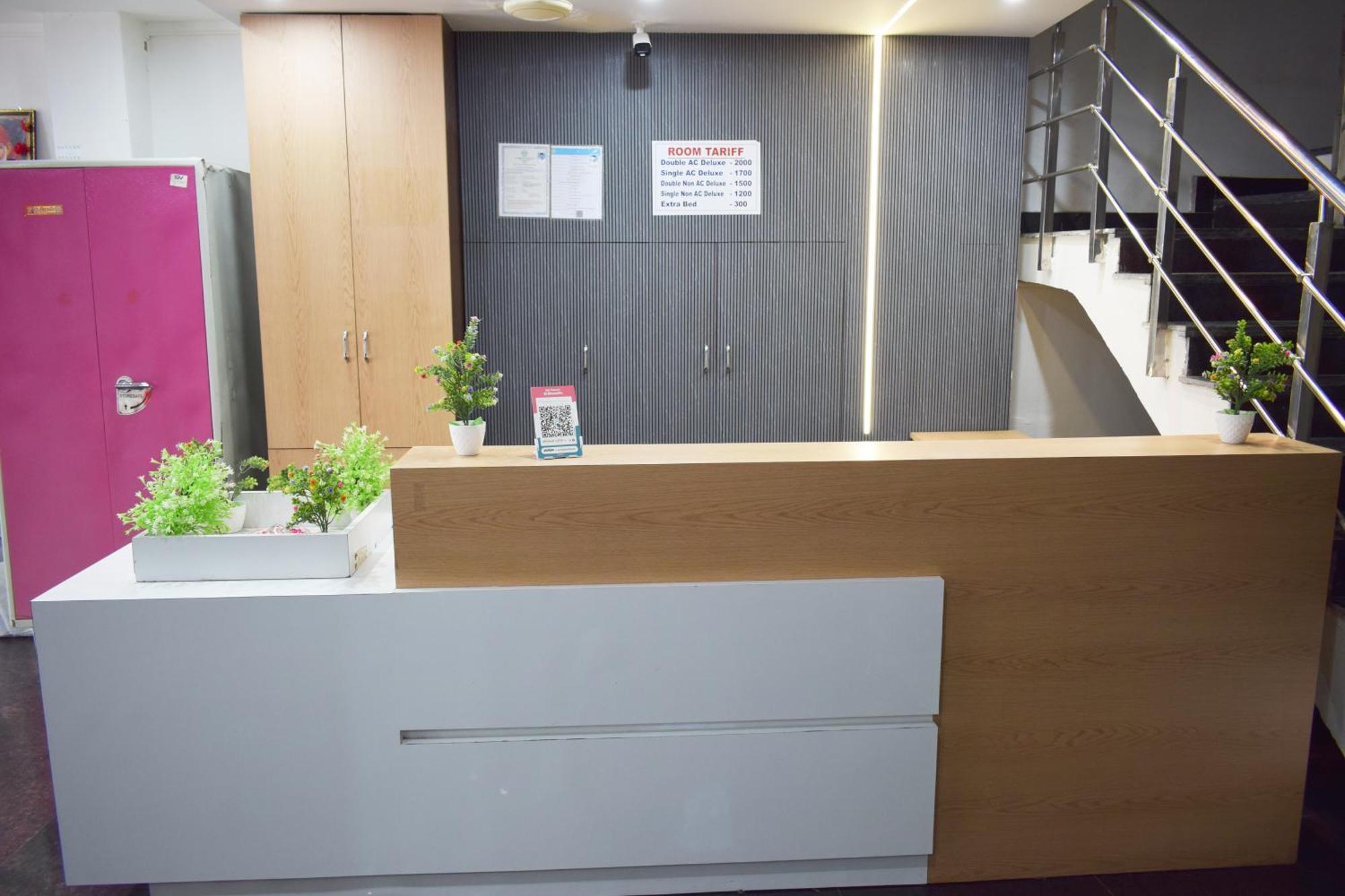 Hotel Skyland Варангал Екстериор снимка