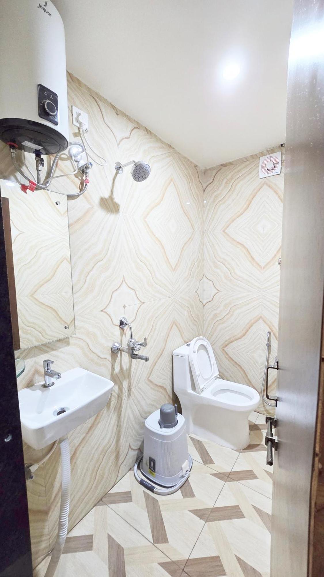 Hotel Skyland Варангал Екстериор снимка
