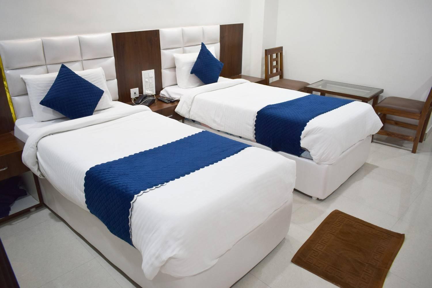 Hotel Skyland Варангал Екстериор снимка